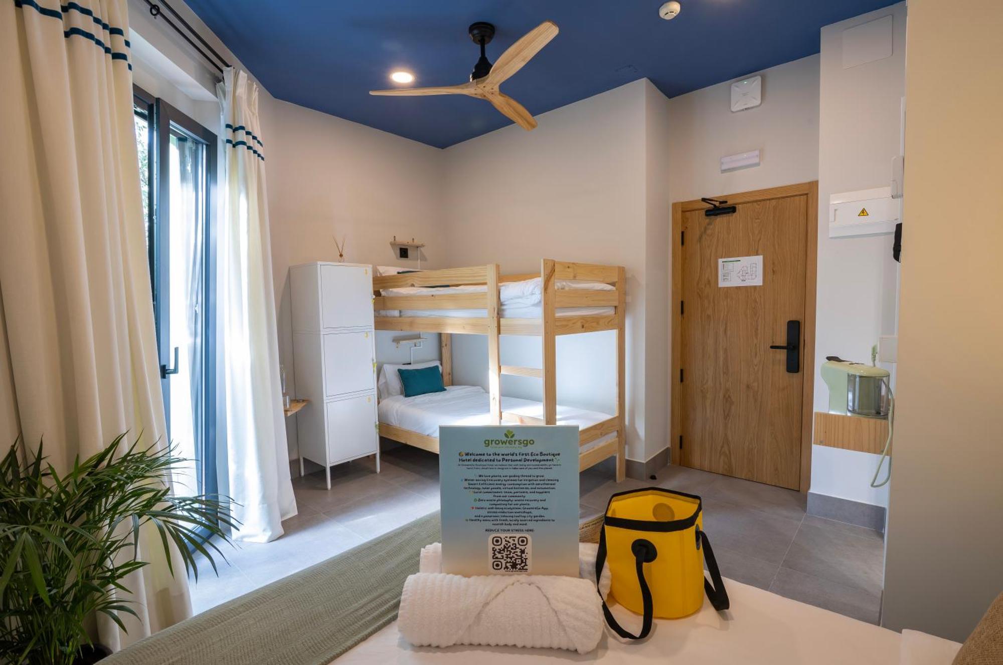 Growersgo Boutique Huelva Hostel ภายนอก รูปภาพ